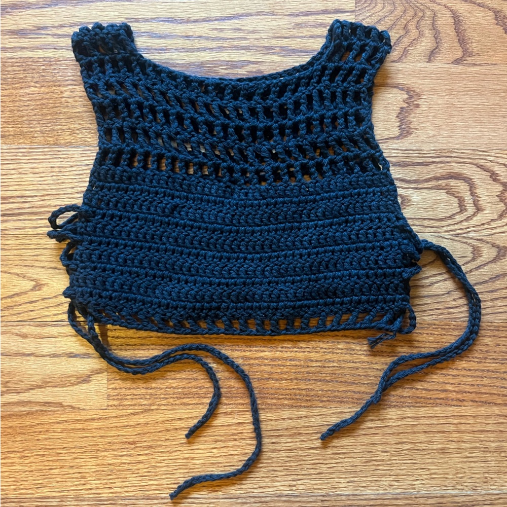 black crochet crop top